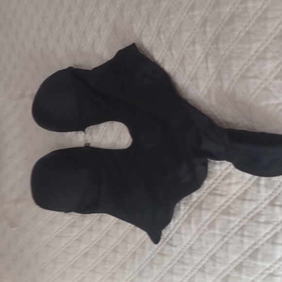 Invisible strapes and backless shapewear - Picture 2 of 6